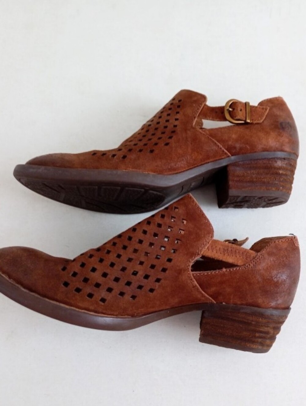 Born Nanna brown suede perforated cut out booties - Picture 3 of 13